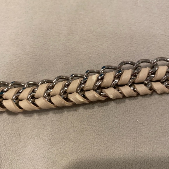 Express tan Leather look & silver metal chain Belt with rhinestone detail size L - Picture 8 of 13